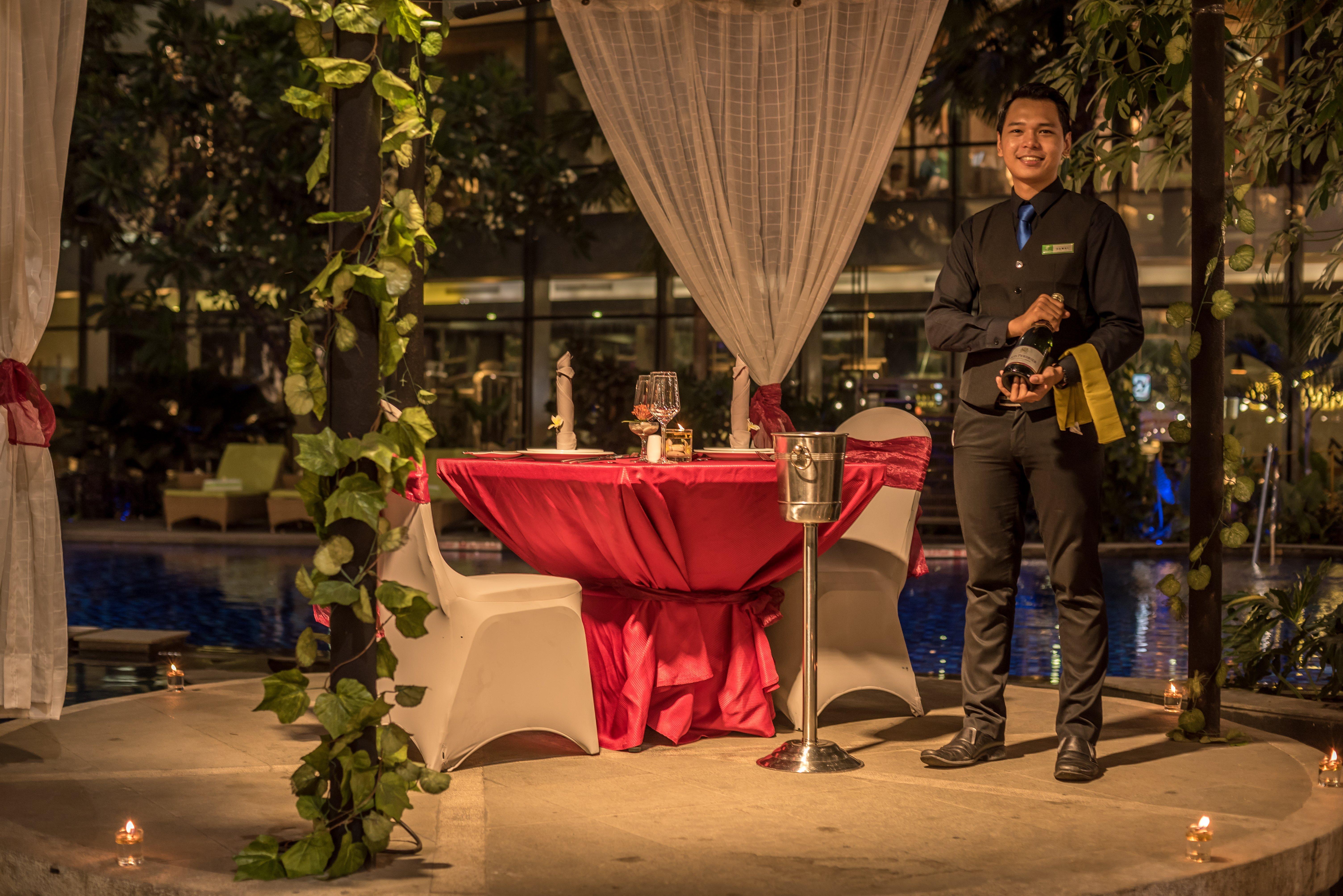 Holiday Inn Cikarang Jababeka By Ihg Exterior photo