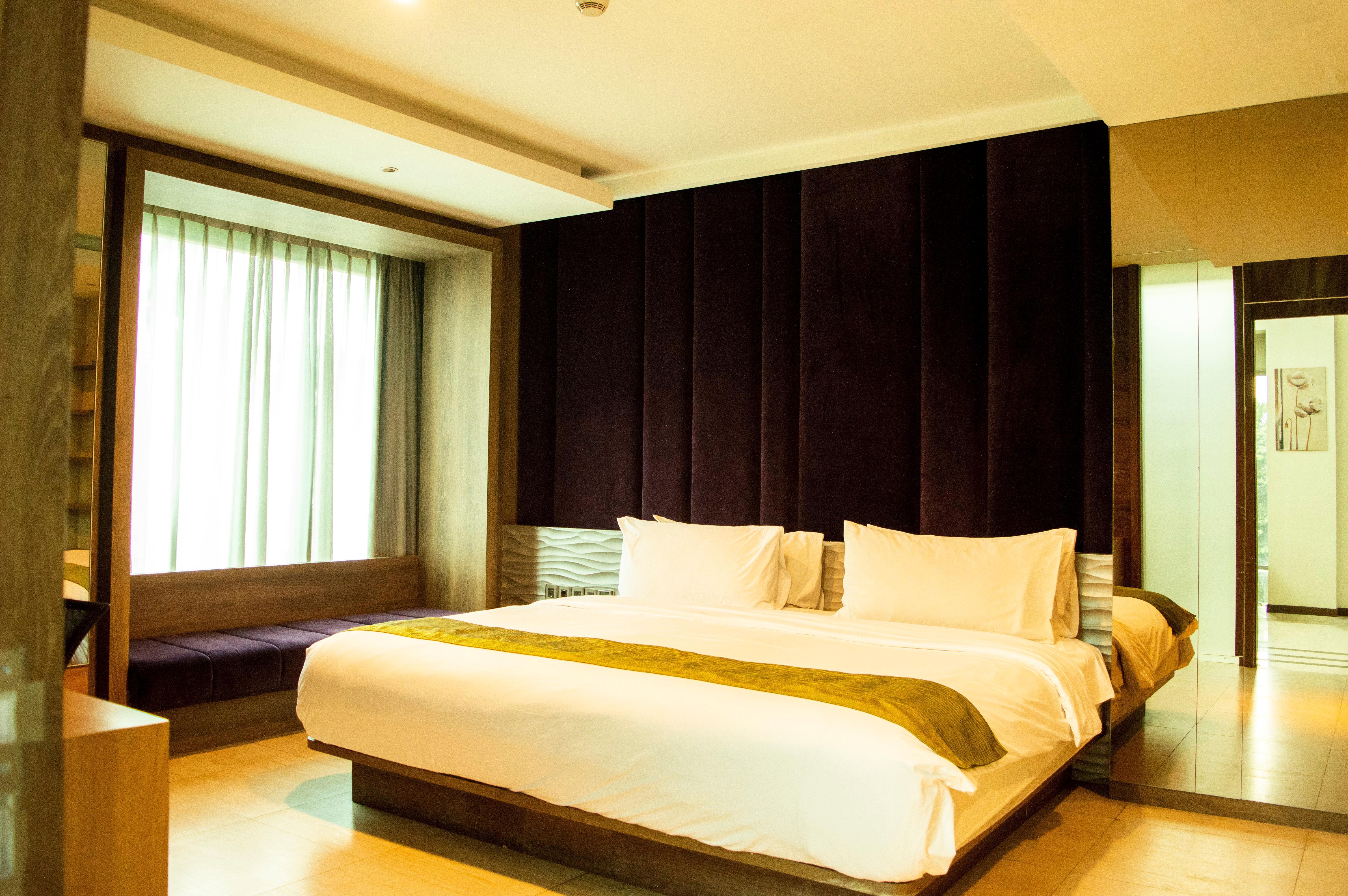 Holiday Inn Cikarang Jababeka By Ihg Exterior photo