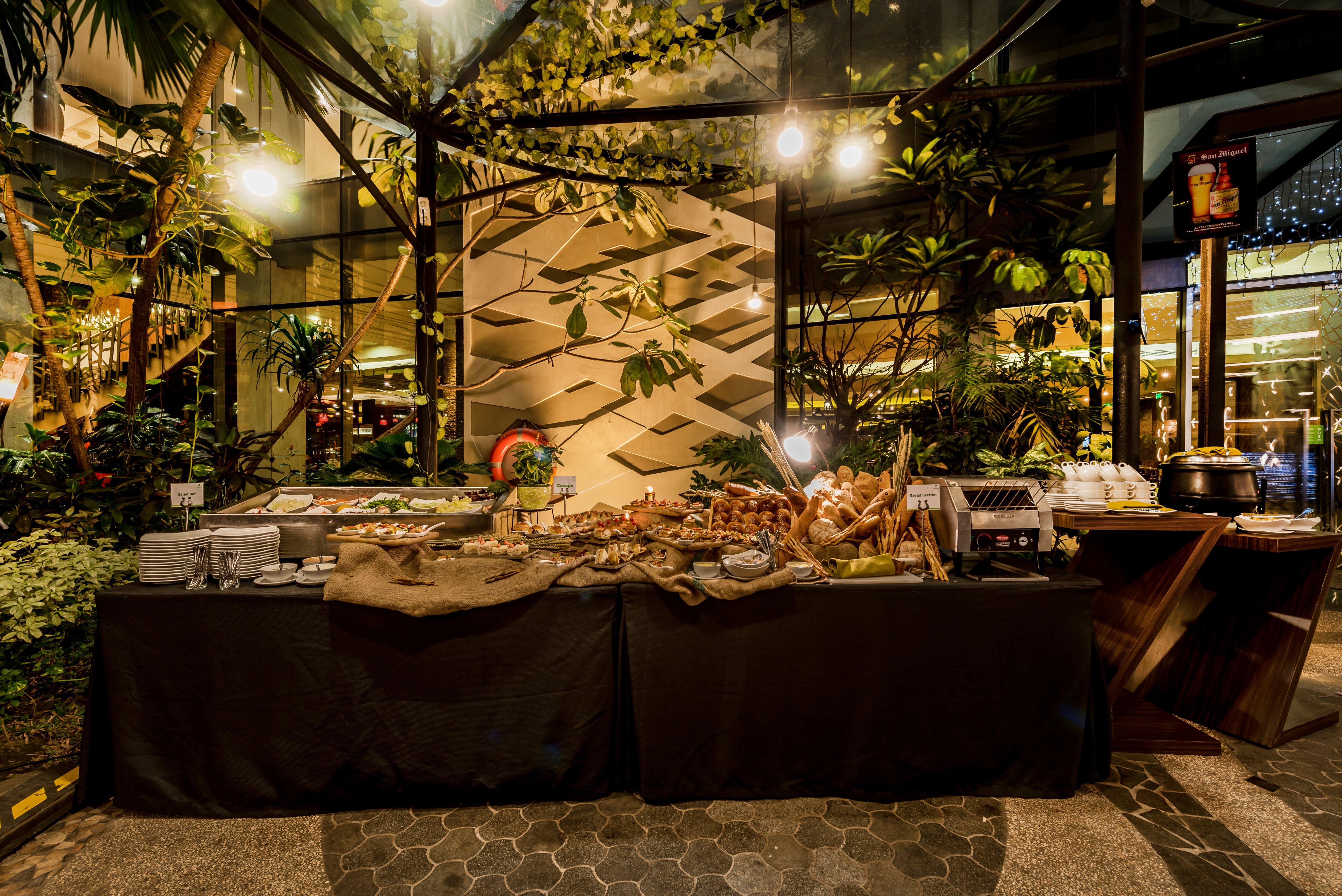 Holiday Inn Cikarang Jababeka By Ihg Exterior photo